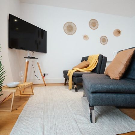 Cozy 1 Bed Apartment In Hackney London Exterior photo